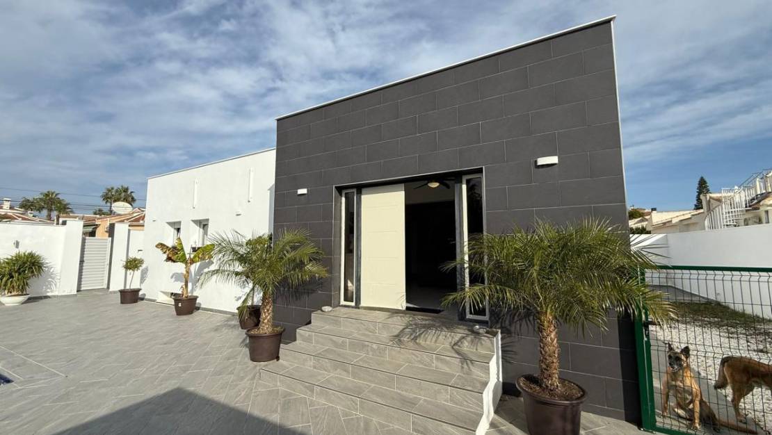 Sale - Villa - Rojales - Ciudad Quesada