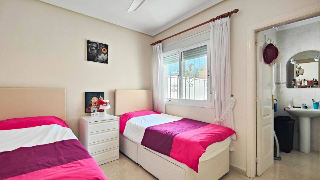 Sale - Villa - Rojales - Ciudad Quesada