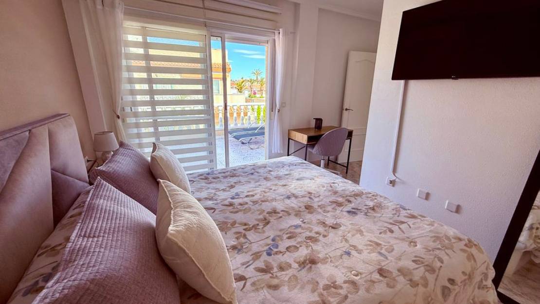 Sale - Villa - Rojales - Ciudad Quesada