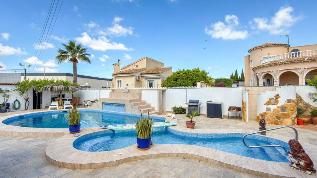 Sale - Villa - Rojales - Ciudad Quesada
