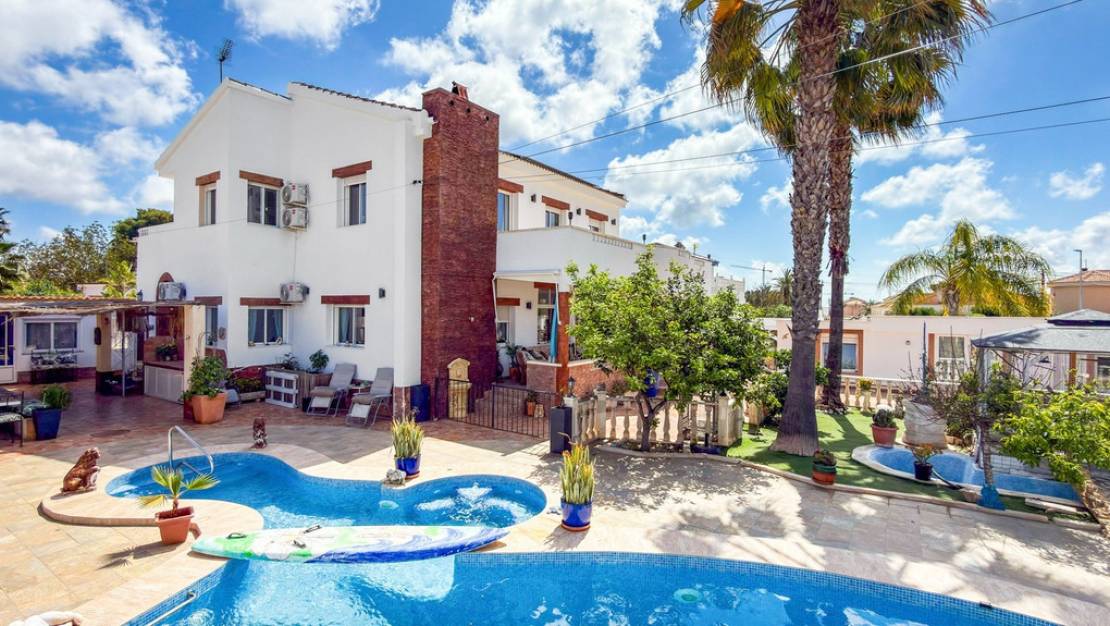 Sale - Villa - Rojales - Ciudad Quesada