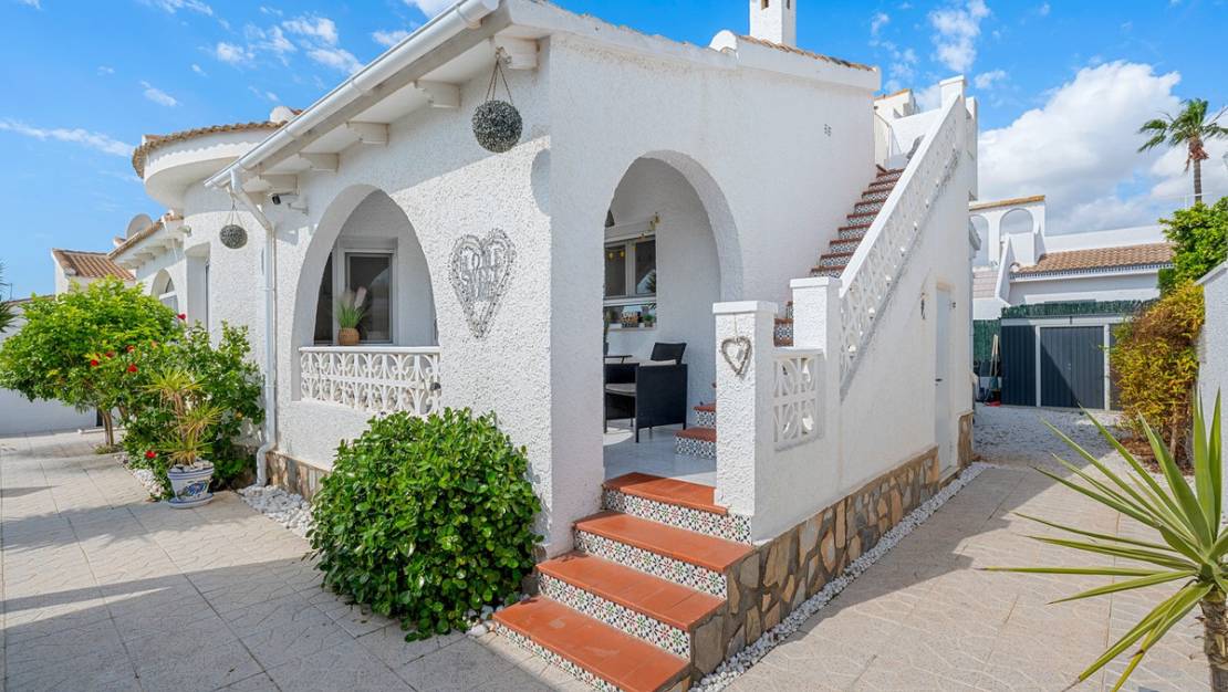 Sale - Villa - Rojales - Ciudad Quesada