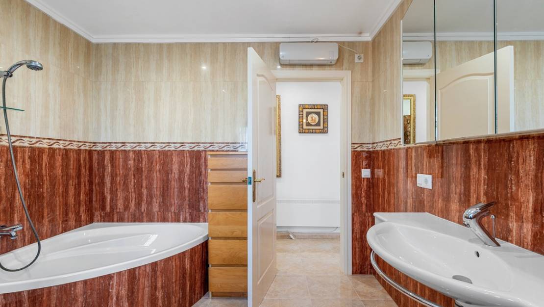Sale - Villa - Rojales - Ciudad Quesada
