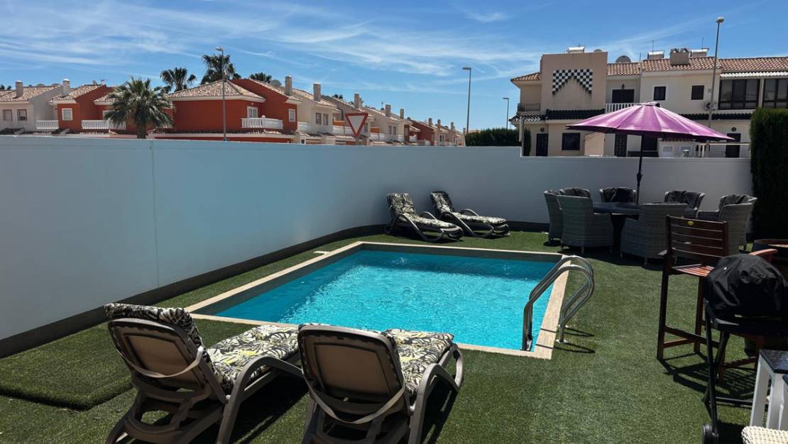 Sale - Villa - Rojales - Ciudad Quesada
