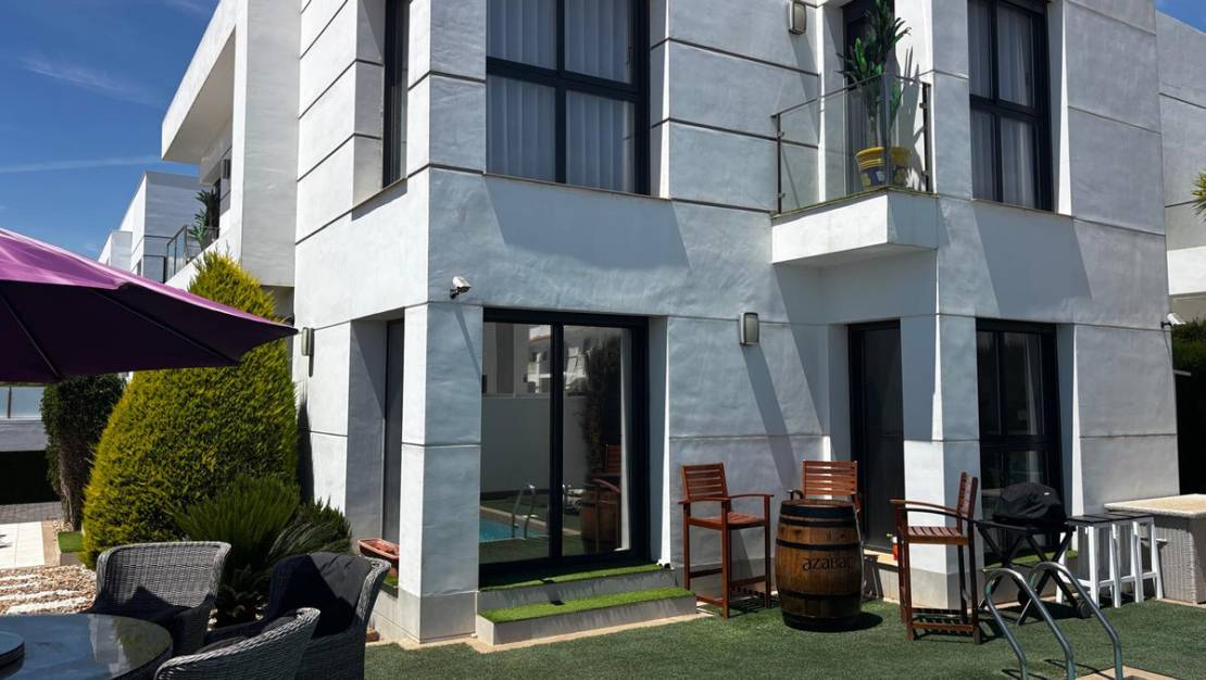 Sale - Villa - Rojales - Ciudad Quesada