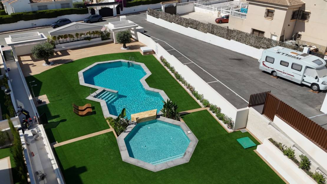 Sale - Villa - Rojales - Ciudad Quesada