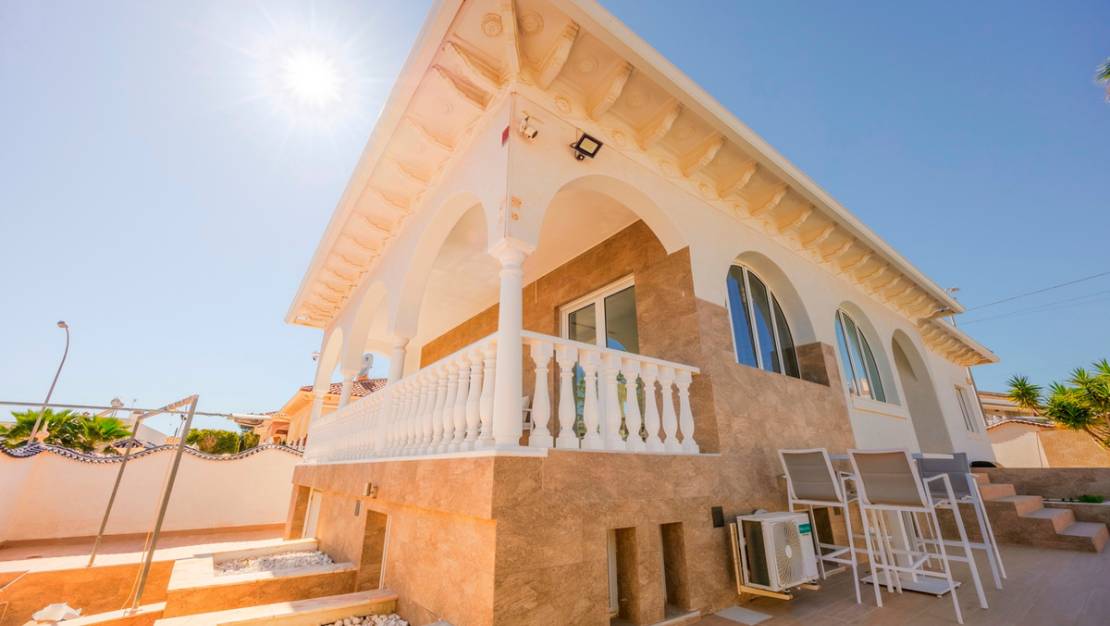 Sale - Villa - Rojales - Ciudad Quesada