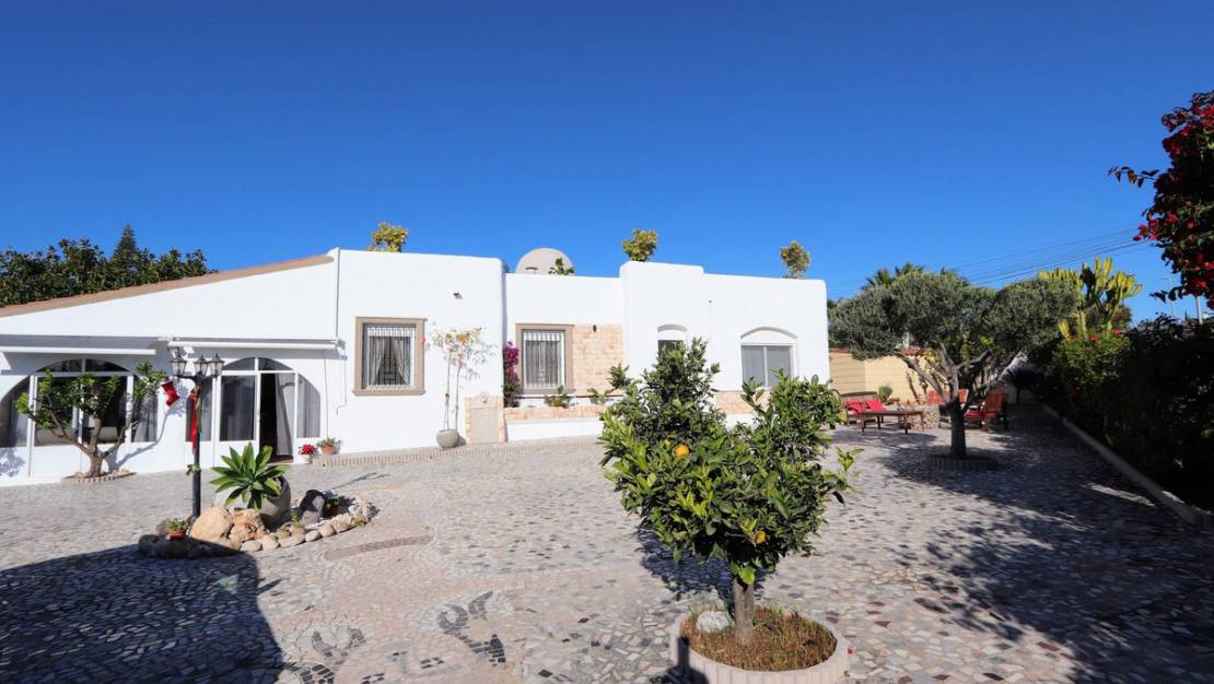 Sale - Villa - Rojales - Ciudad Quesada
