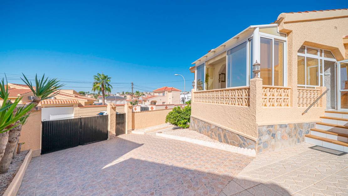 Sale - Villa - Rojales - Ciudad Quesada