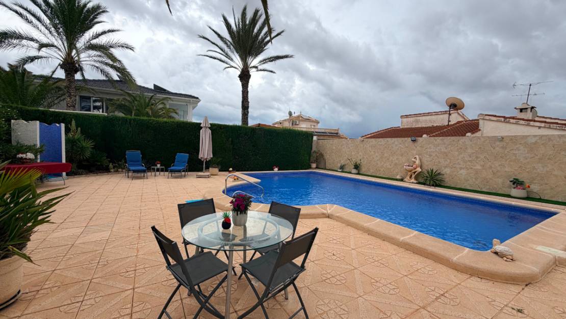 Sale - Villa - Rojales - Ciudad Quesada