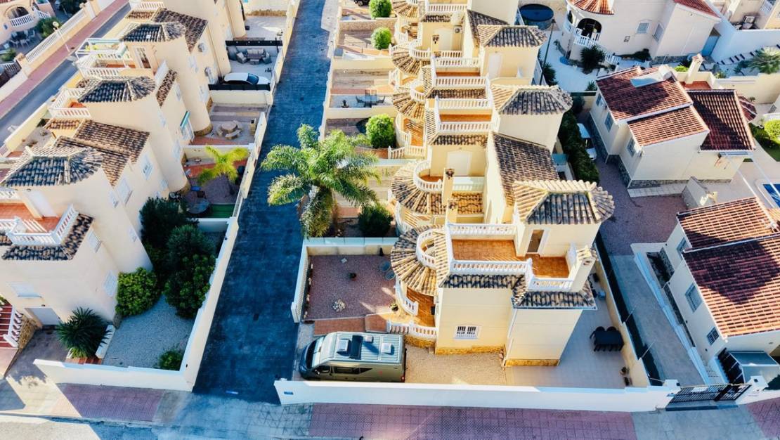 Sale - Villa - Rojales - Ciudad Quesada