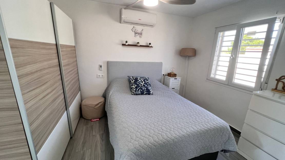 Sale - Villa - San Fulgencio - La Marina