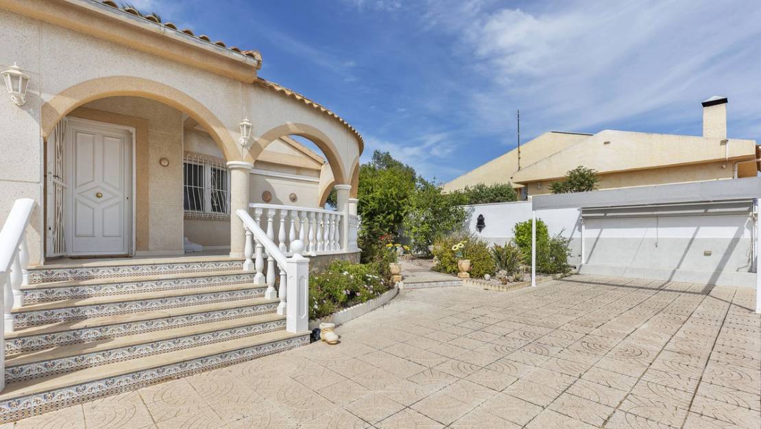 Sale - Villa - San Fulgencio - La Marina