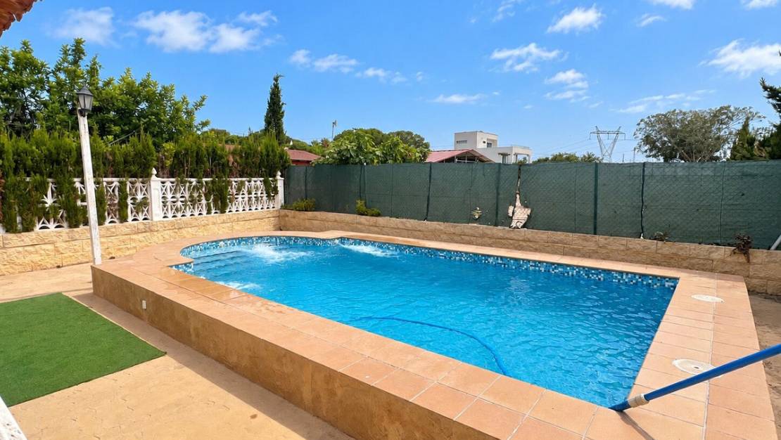 Sale - Villa - San Fulgencio - La Marina