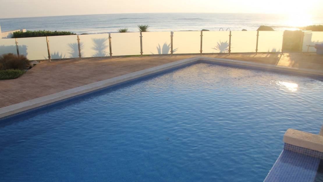 Sale - Villa - San Javier - La Manga Del Mar Menor