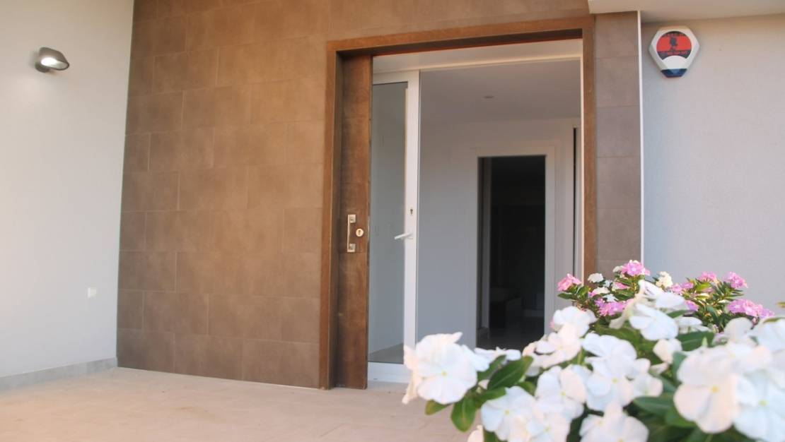 Sale - Villa - San Javier - La Manga Del Mar Menor