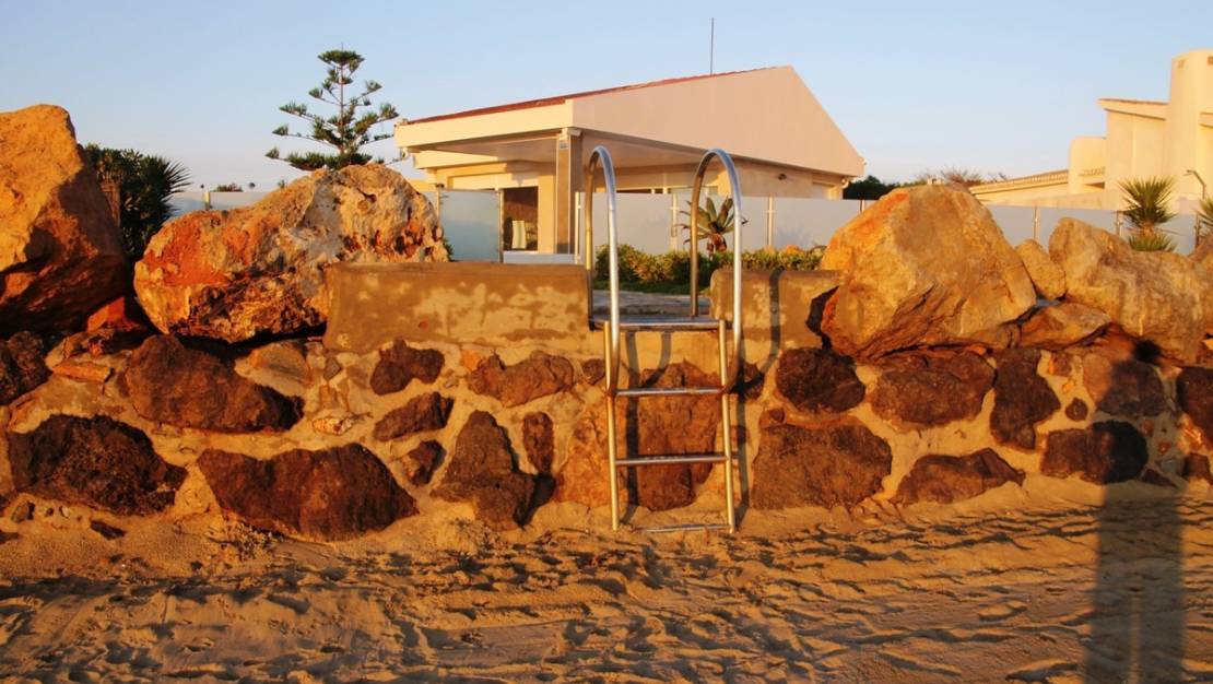 Sale - Villa - San Javier - La Manga Del Mar Menor