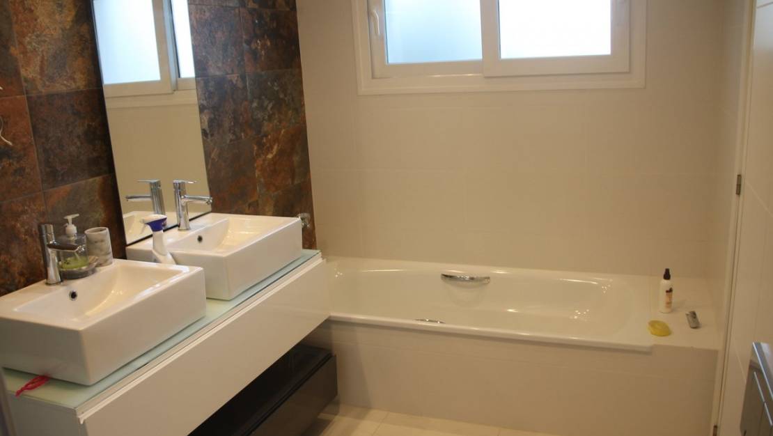 Sale - Villa - San Javier - La Manga Del Mar Menor