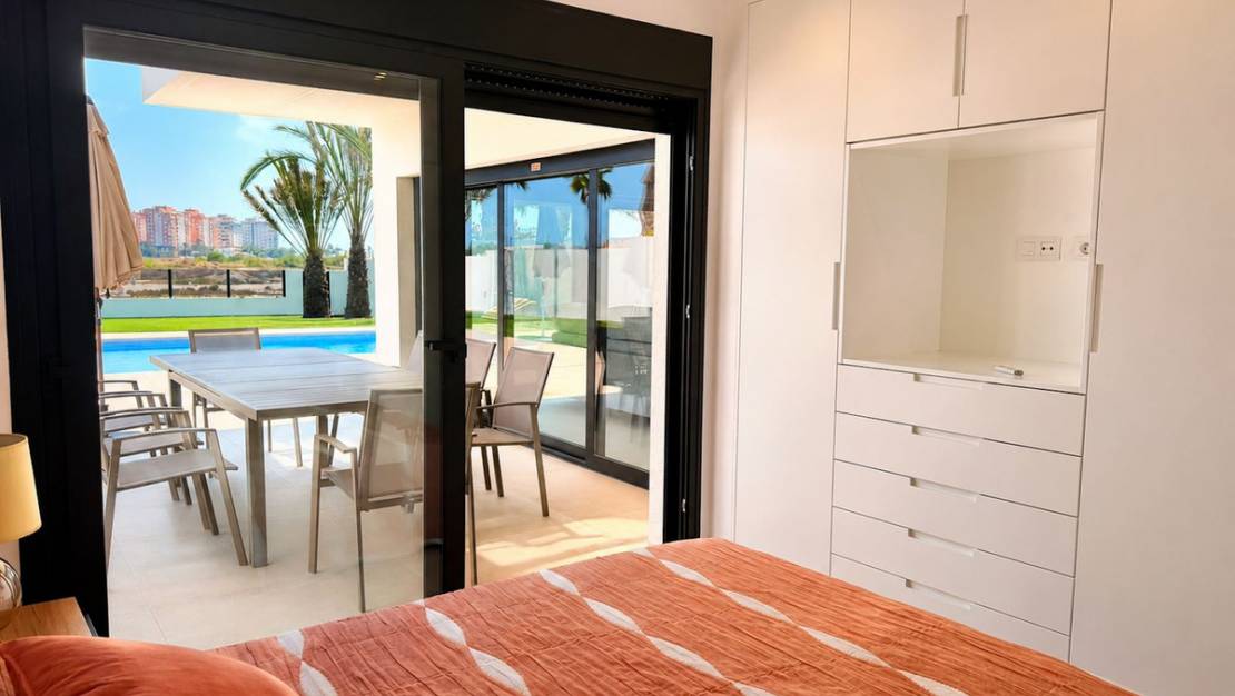 Sale - Villa - San Javier - La Manga Del Mar Menor