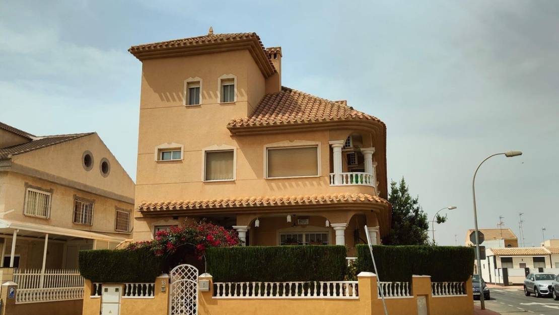Sale - Villa - San Javier - San Javier Centro