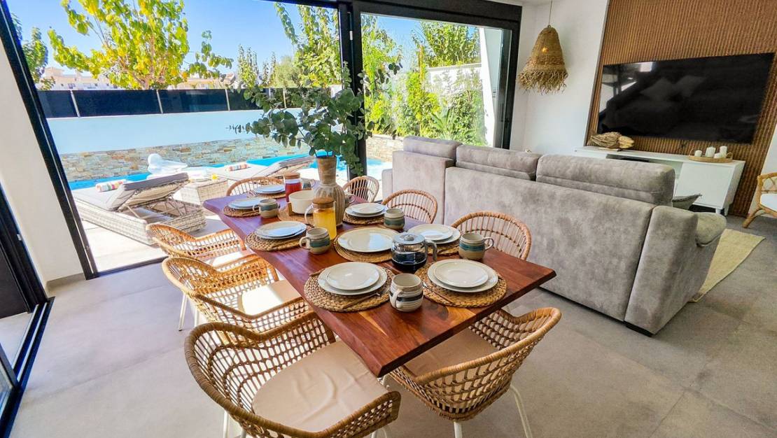 Sale - Villa - San Javier - Santiago de la Ribera