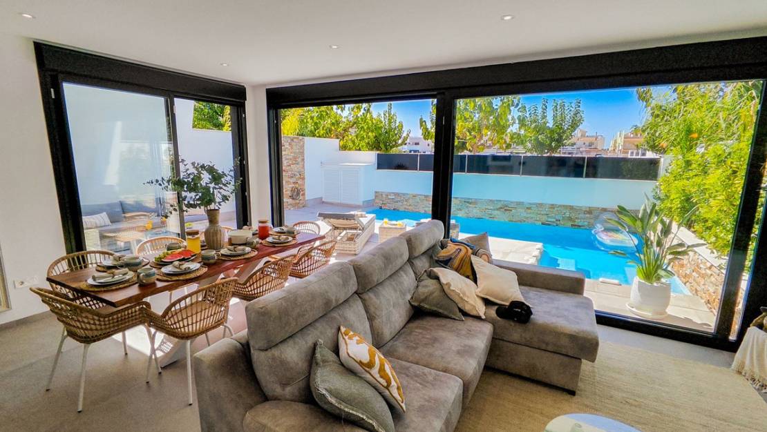 Sale - Villa - San Javier - Santiago de la Ribera
