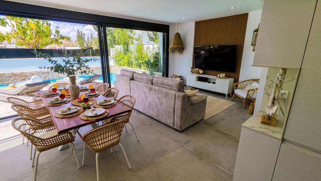 Sale - Villa - San Javier - Santiago de la Ribera