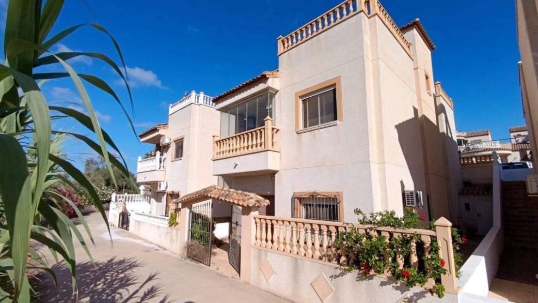 Sale - Villa - San Miguel de Salinas - Comunidad valenciana