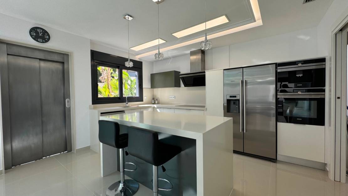 Sale - Villa - San Miguel de Salinas - San Miguel de Salinas Centro