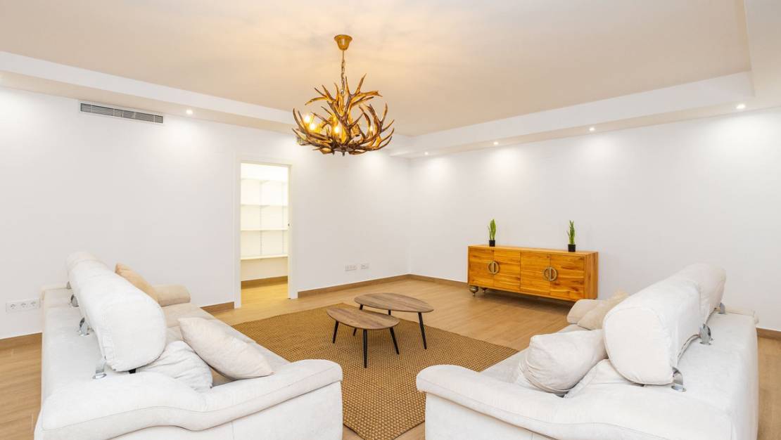 Sale - Villa - San Miguel de Salinas - San Miguel de Salinas Centro