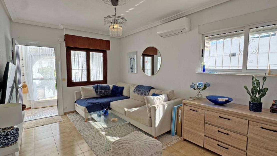 Sale - Villa - San Miguel de Salinas - San Miguel de Salinas Centro