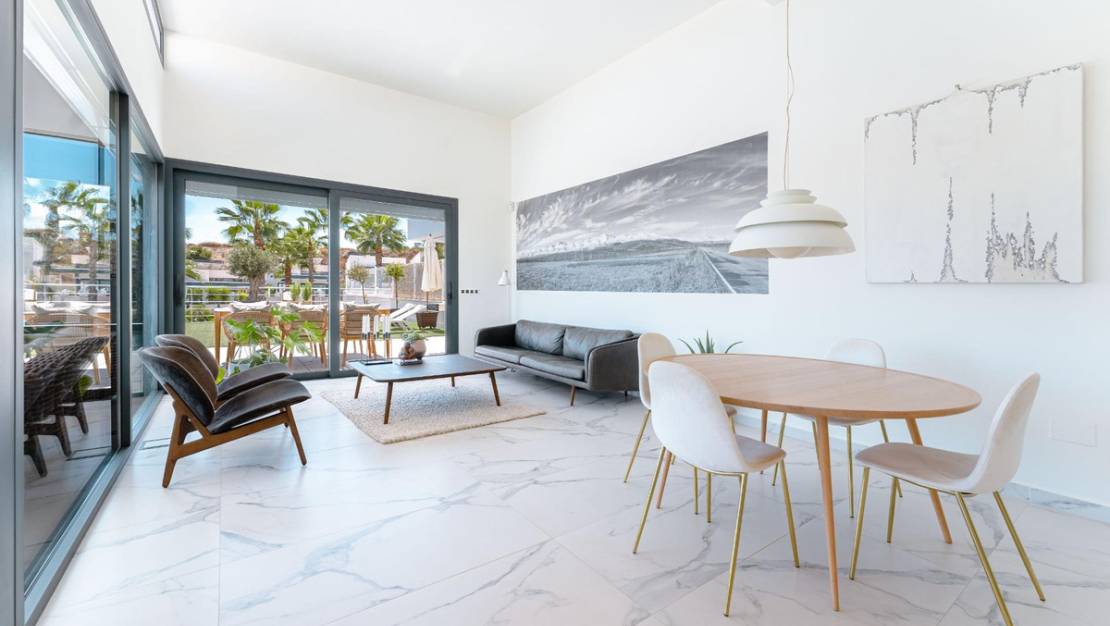 Sale - Villa - San Miguel de Salinas - San Miguel de Salinas Centro