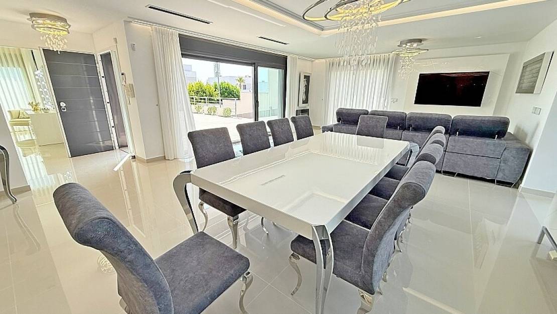 Sale - Villa - San Miguel de Salinas - San Miguel de Salinas Centro