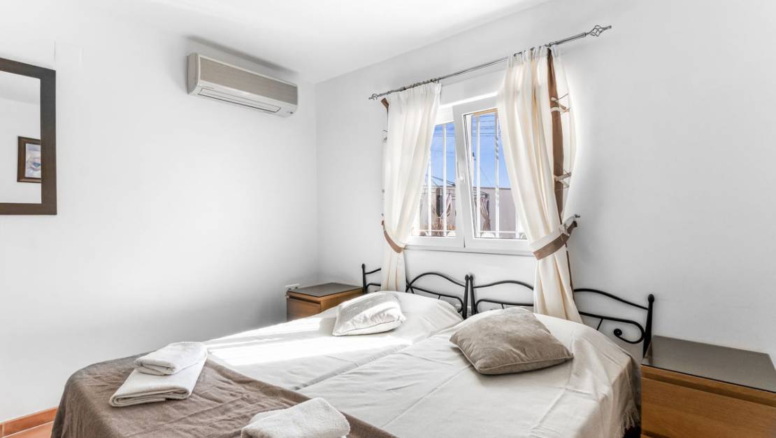 Sale - Villa - San Miguel de Salinas - san miguel