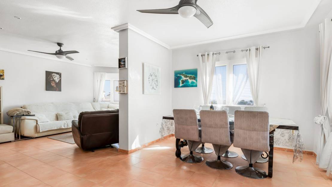 Sale - Villa - San Miguel de Salinas - san miguel