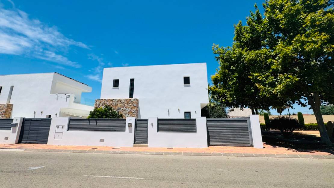 Sale - Villa - San Pedro del Pinatar - Lo Pagan