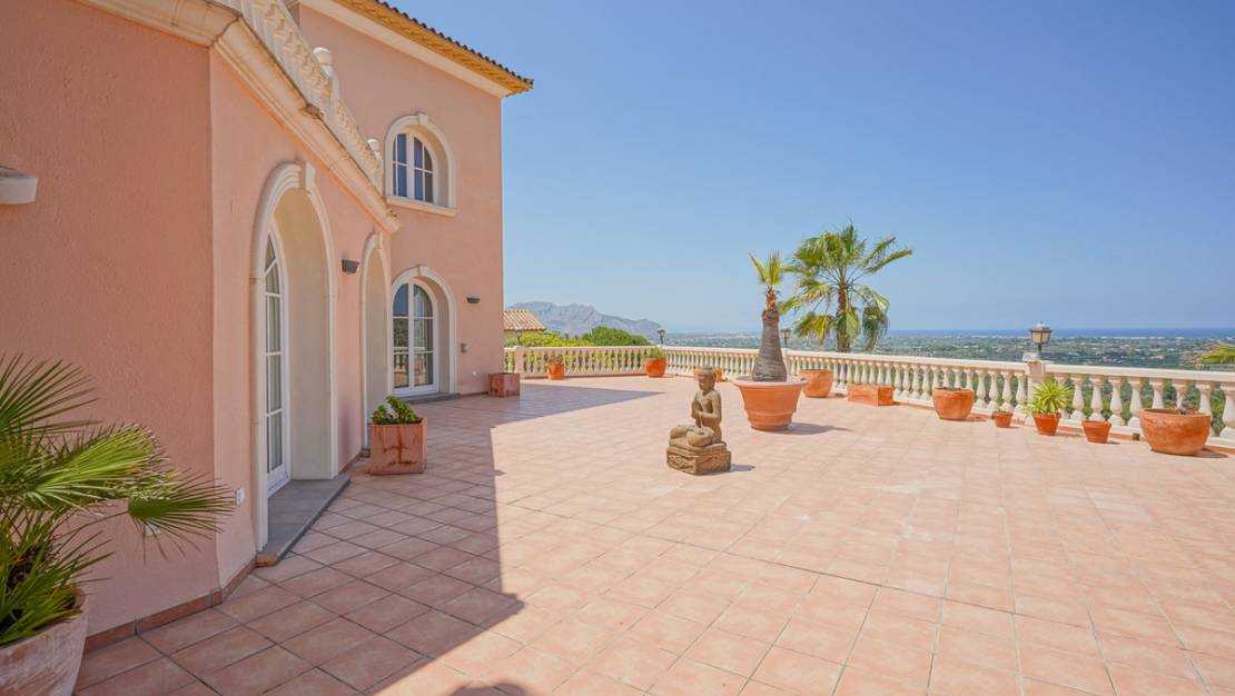 Sale - Villa - Sella