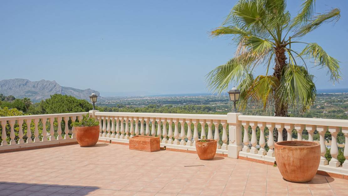 Sale - Villa - Sella