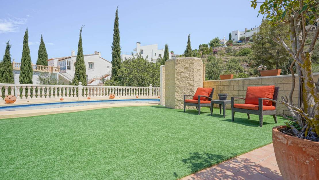 Sale - Villa - Sella