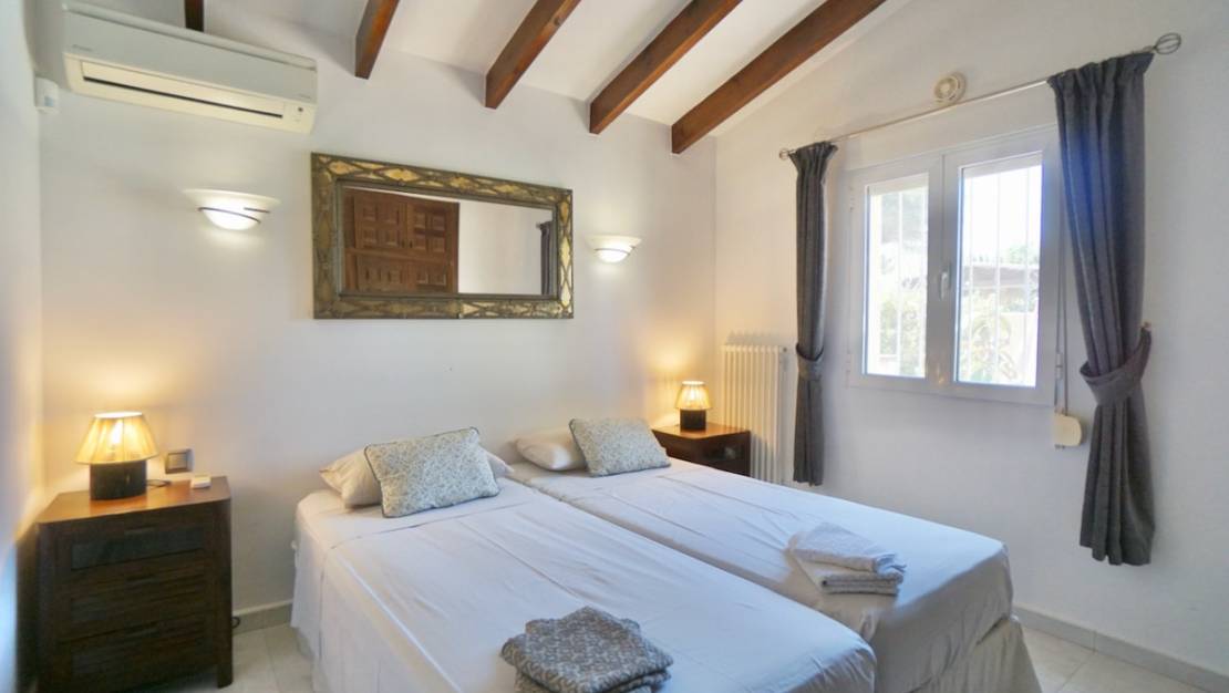 Sale - Villa - Teulada - Moraira