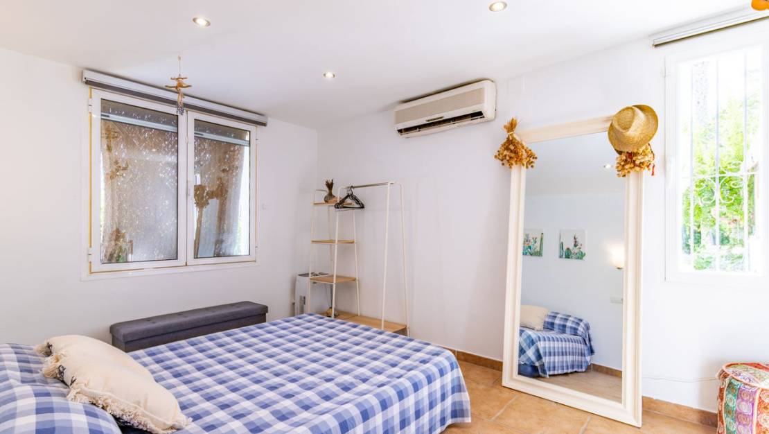 Sale - Villa - Teulada - Moraira