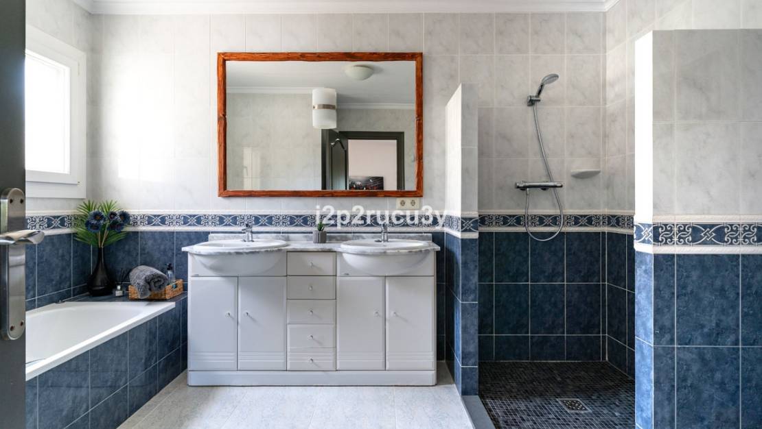 Sale - Villa - Teulada - Moraira