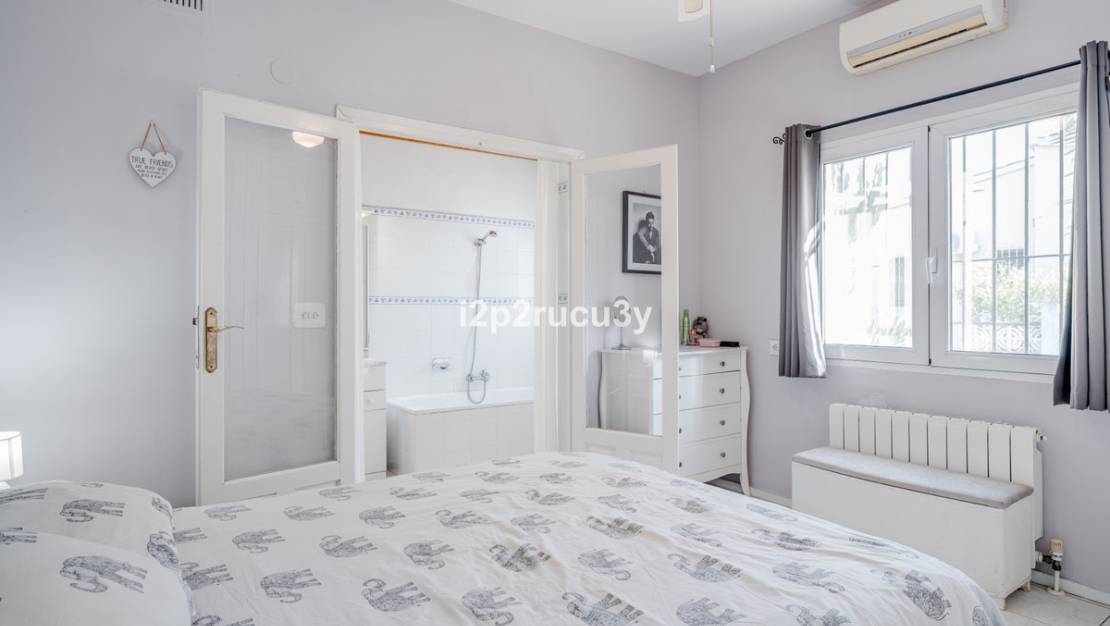 Sale - Villa - Teulada - Moraira