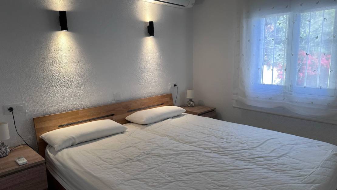 Sale - Villa - Teulada - Moraira