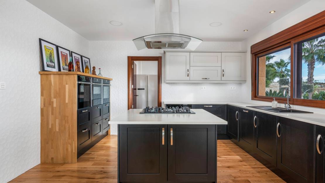 Sale - Villa - Torremendo