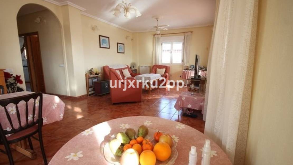 Sale - Villa - Torrevieja - Aguas Nuevas