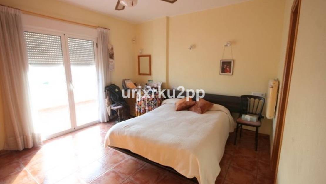 Sale - Villa - Torrevieja - Aguas Nuevas