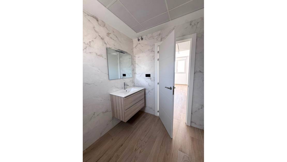 Sale - Villa - Torrevieja - Aguas Nuevas