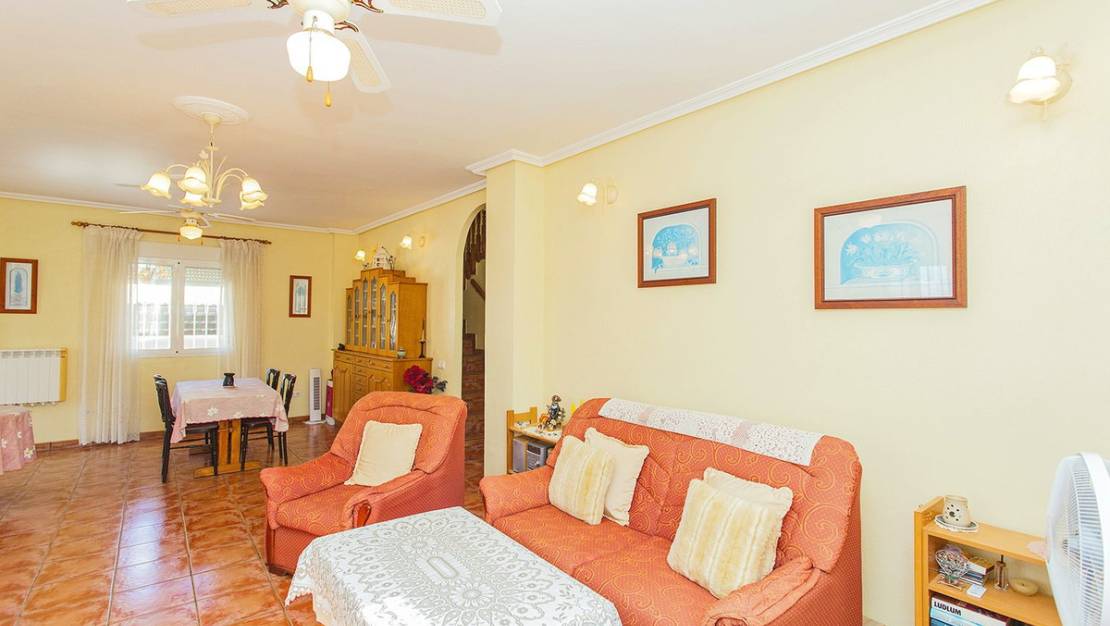 Sale - Villa - Torrevieja - Aguas Nuevas