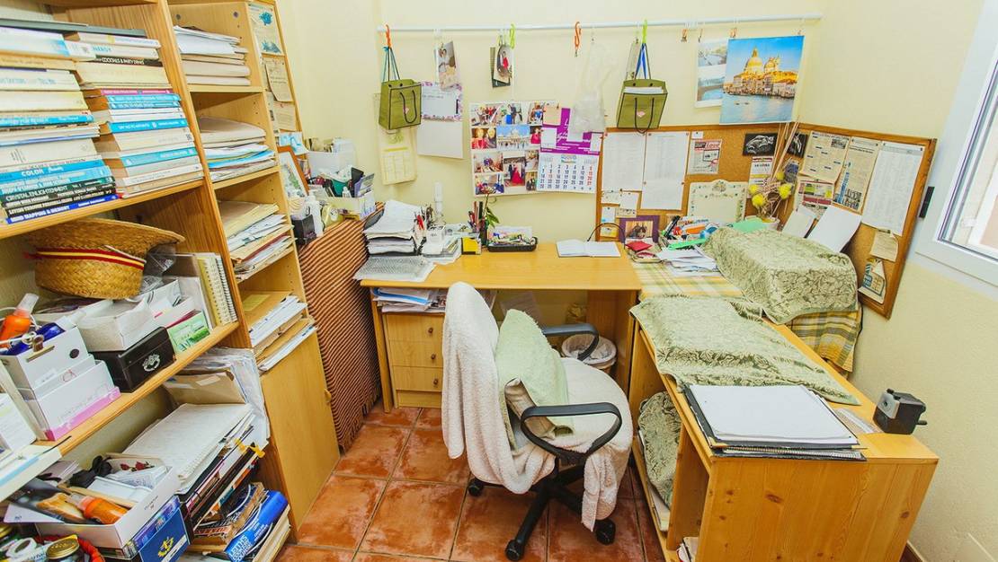 Sale - Villa - Torrevieja - Aguas Nuevas